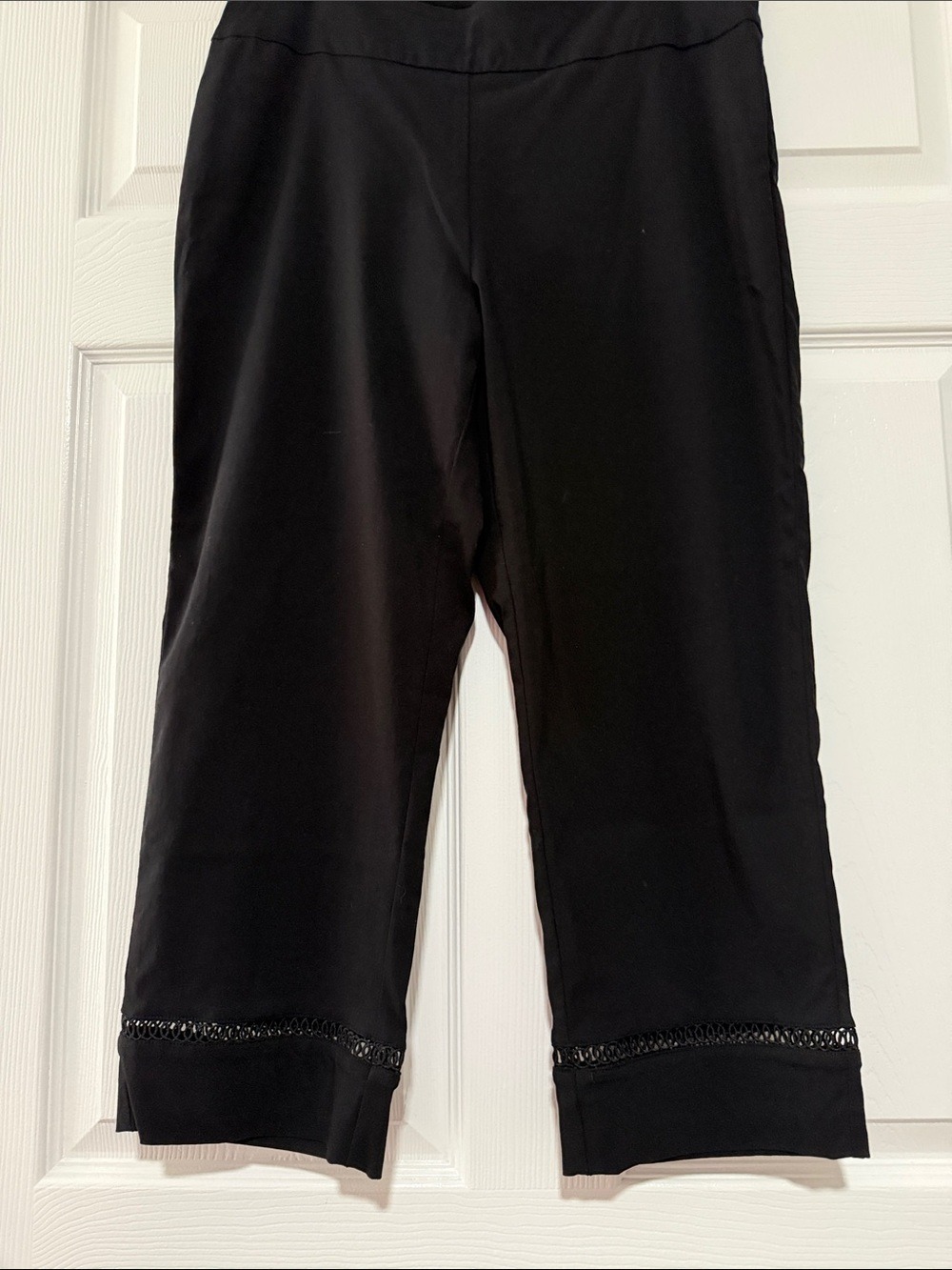 JM Collection Black Cropped Girls' Bottoms with Hem Trim
